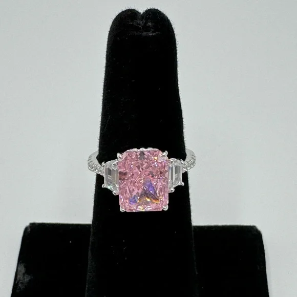 2ct Radiant Pink Sapphire Ring - Picture 7 of 8